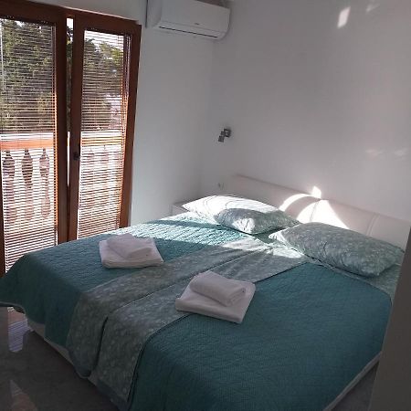סאלי Guest House Bocac מראה חיצוני תמונה