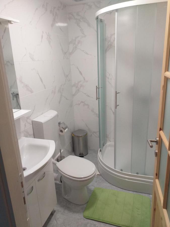 סאלי Guest House Bocac מראה חיצוני תמונה
